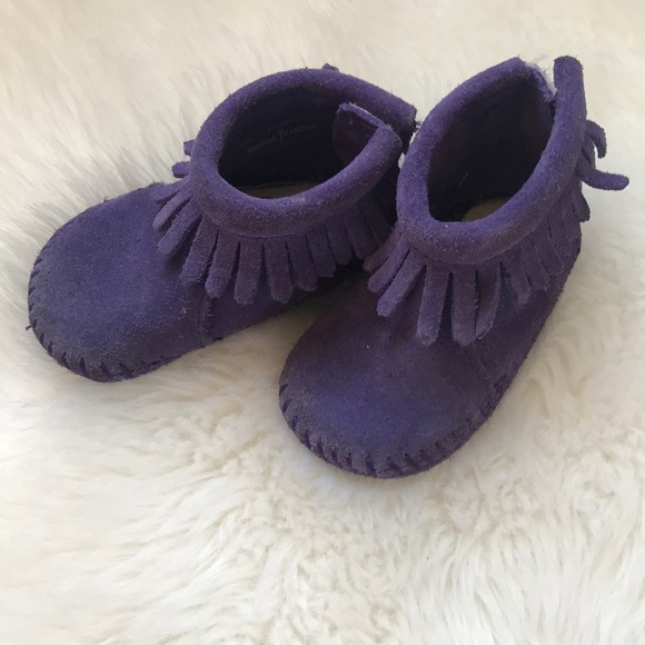 purple minnetonka moccasins